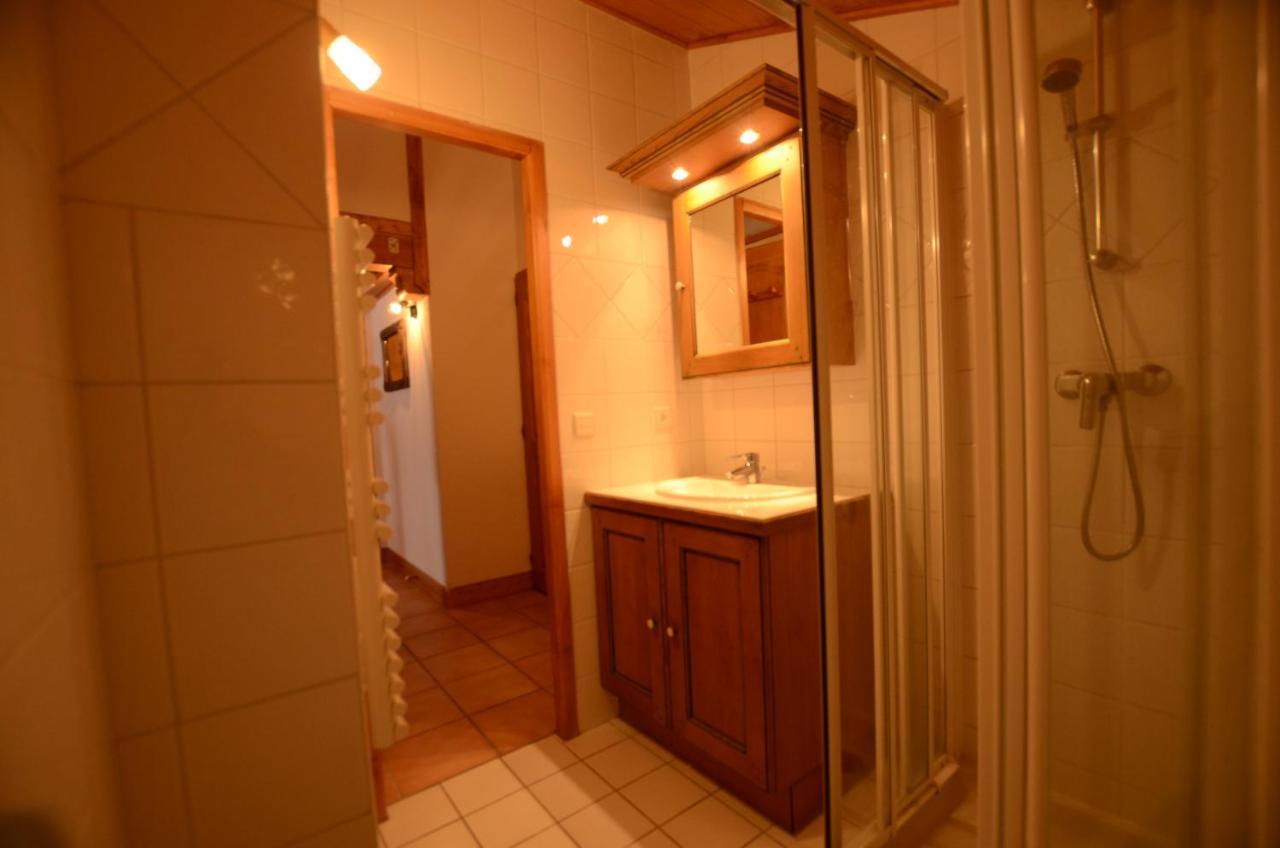 A, Village Des Lapons Les Saisies, 3 Et 1 Espace Nuit Mezzanine Apartment