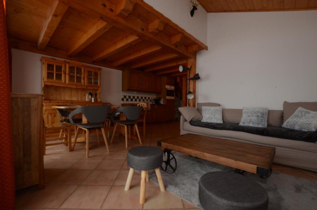 A, Village Des Lapons Les Saisies, 3 Et 1 Espace Nuit Mezzanine *